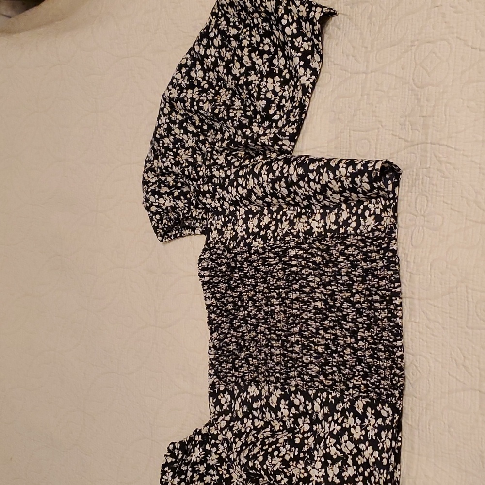 Levi's Crop Top - Picture 7 of 10